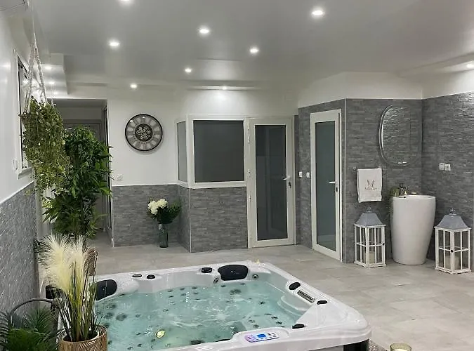 T2 Cosy - Privatif Jacuzzi Hammam Piscine Exterieure En Supplement * مونبيلييه